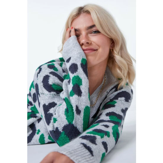 unnamed-file-1087.jpg Dusk Grey & Green Contrast Animal Relaxed Jumper -Dusk Shop unnamed file 1087