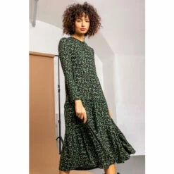 Dusk Green Animal Jersey Tiered Midi Dress -Dusk Shop unnamed file 253