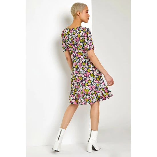 unnamed-file-79.jpg Dusk Pink Bold Floral Keyhole Detail Dress -Dusk Shop unnamed file 79