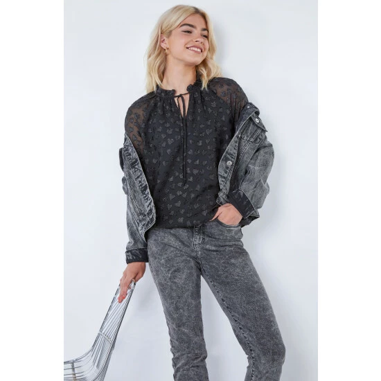 unnamed-file-838.jpg Dusk Black Burnout Heart Print High Neck Top -Dusk Shop unnamed file 838