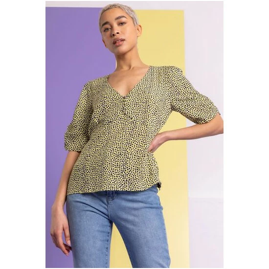 unnamed-file-913.jpg Dusk Yellow Ditsy Spot Button Detail Top -Dusk Shop unnamed file 913