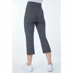 Dusk Black Floral Print Cropped Stretch Trousers -Dusk Shop unnamed file 982